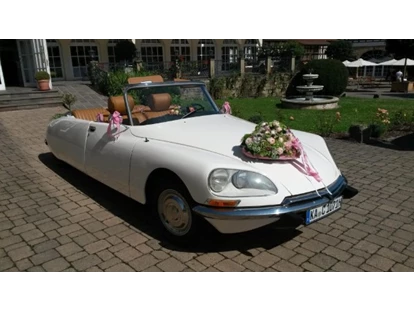 Hochzeitsauto-Vermietung - Antrieb: Benzin - Sinsheim - Citroen DS Cabrio "Die Göttin"