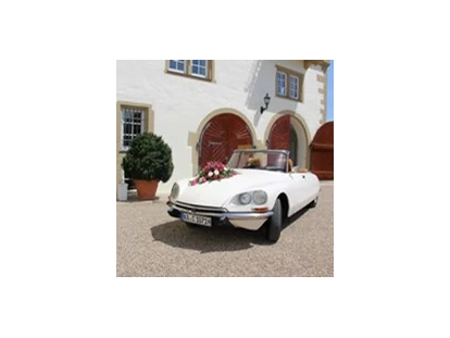 Hochzeitsauto-Vermietung - Antrieb: Benzin - Sinsheim - Citroen DS Cabrio "Die Göttin"