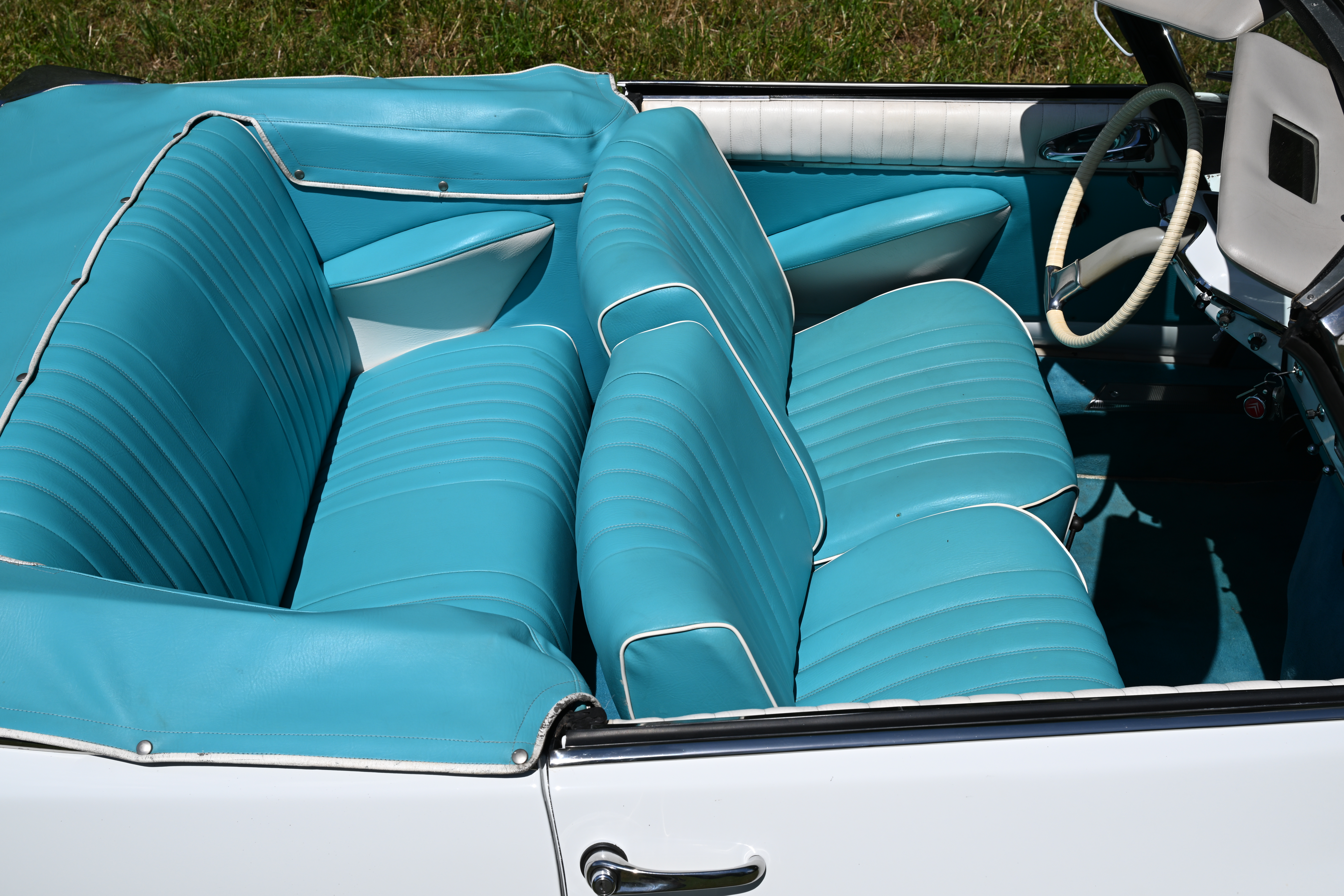 Hochzeitsauto-Vermietung - Marke: Citroën - Sinsheim - Traumcabrio Citroen DS