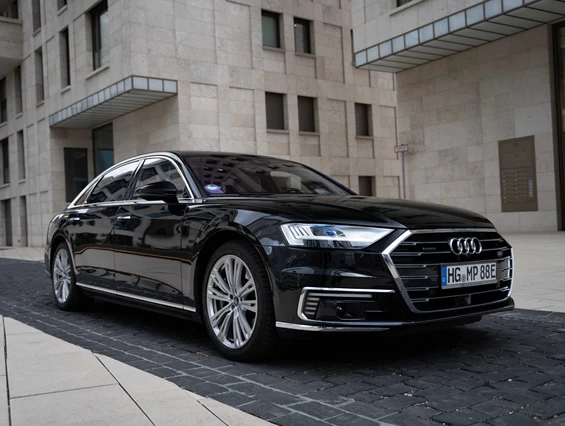 Hochzeitsauto: CYC Choose Your Chauffeur