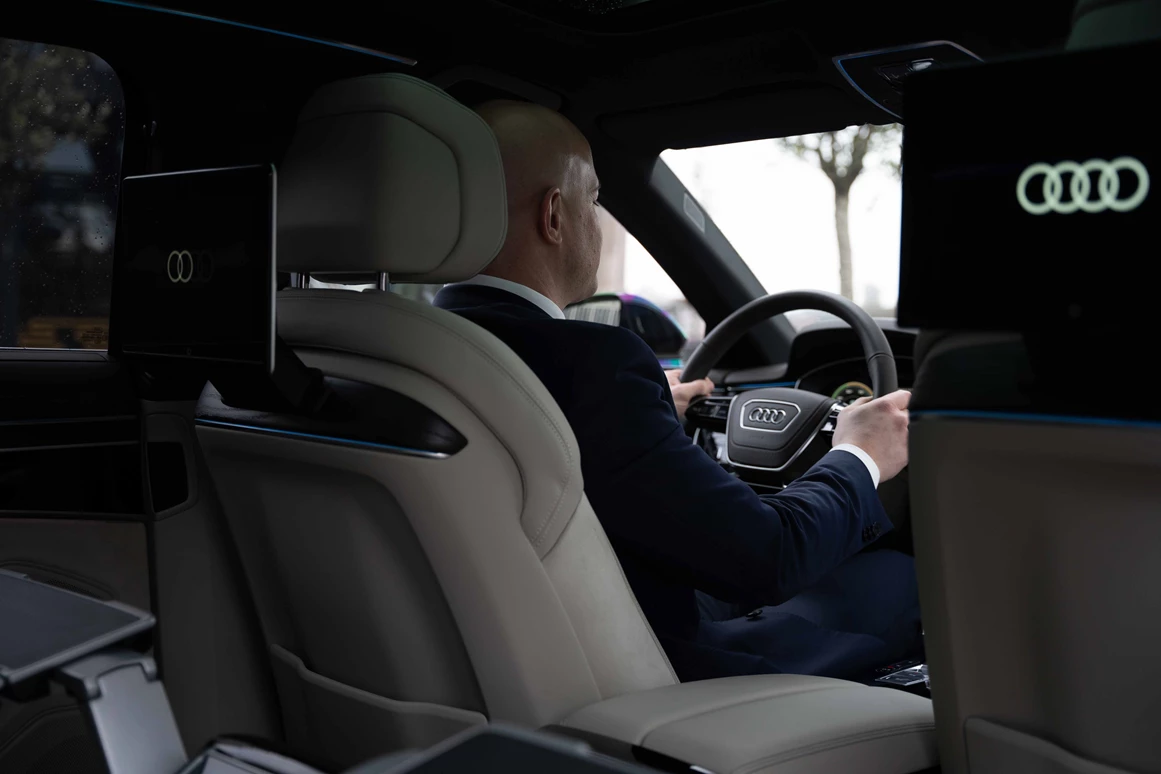 Hochzeitsauto: CYC Choose Your Chauffeur