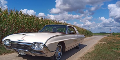 Hochzeitsauto-Vermietung - Mönchengladbach - Ford Thunderbird 1963
