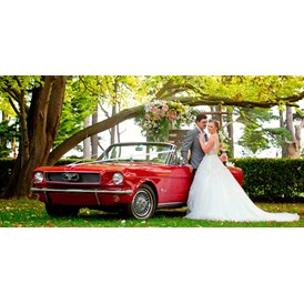 Hochzeitsauto: Hochzeitsauto mieten in Köln  - Ford Mustang mieten