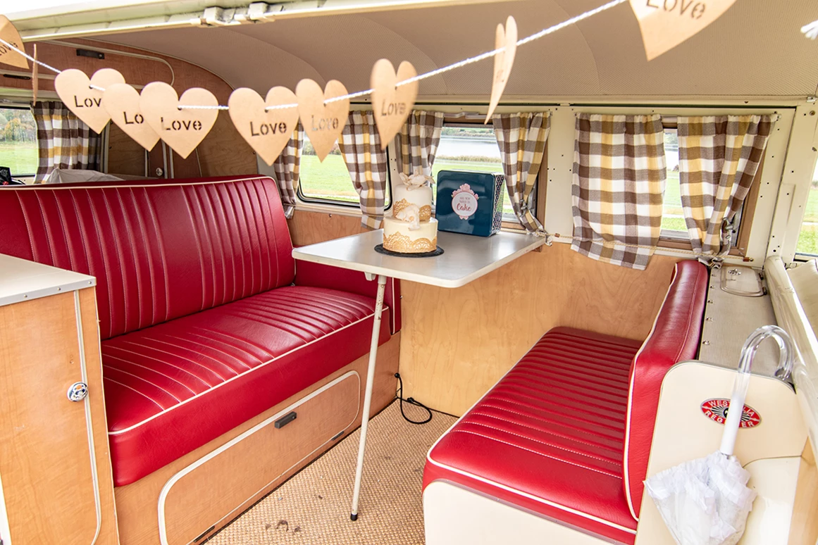 Hochzeitsauto: Bulli rücksitze - Hochzeitsbus-Bern