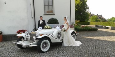Hochzeitsauto-Vermietung - Farbe: Weiß - Oldtimer-Traumfahrt Excalibur