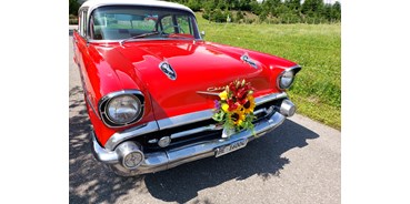 Hochzeitsauto-Vermietung - Farbe: Rot - Chevrolet Bel Air 1957