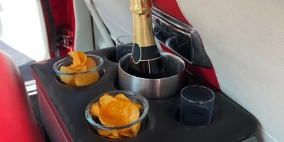 Hochzeitsauto-Vermietung - Farbe: Rot - PLZ 3035 (Schweiz) - Chevrolet Bel Air 1957