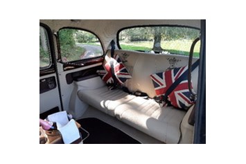 Hochzeitsauto: London Taxi in schwarz mit weisser Ausstattung - London Taxi Oldtimer