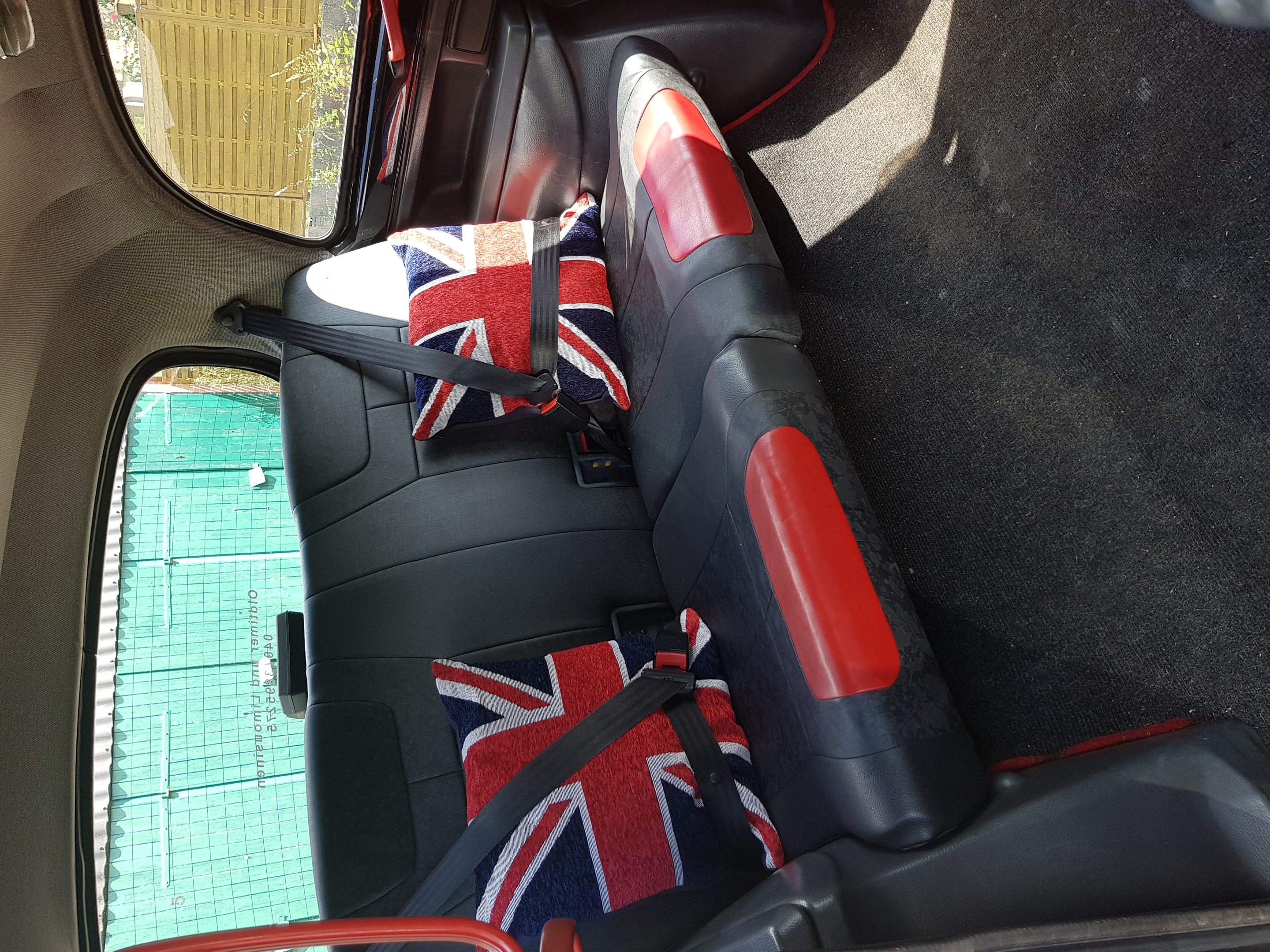 Hochzeitsauto-Vermietung - Farbe: Schwarz - Schleswig-Holstein - London Taxi Oldtimer