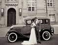 Hochzeitsauto: Hochzeit Andrea und Hans-Christian im Ford Modell A - Ford Modell A Town Sedan von rollsroyce-vermietung.de