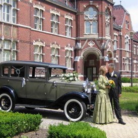 Hochzeitsauto: Hochzeit Korduan - Ford Modell A Town Sedan von rollsroyce-vermietung.de