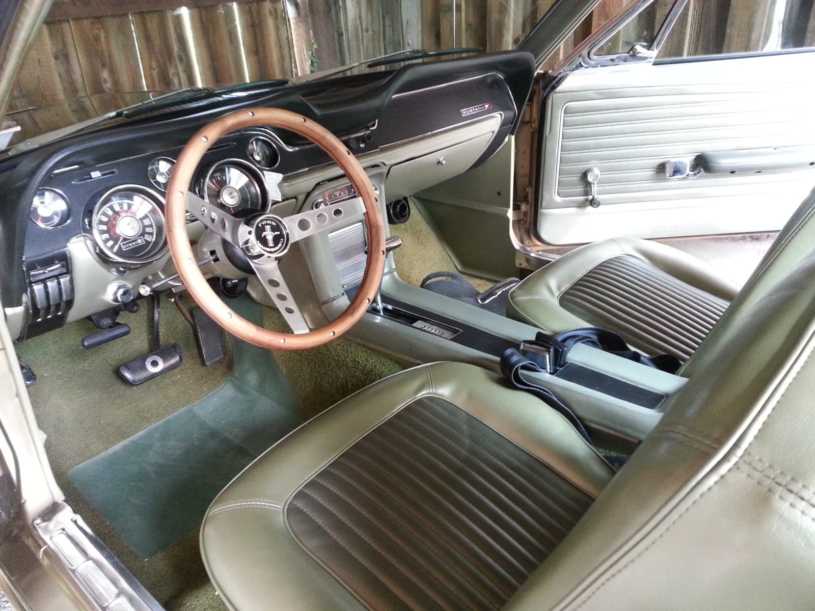 Hochzeitsauto: Ford Mustang Coupè V8