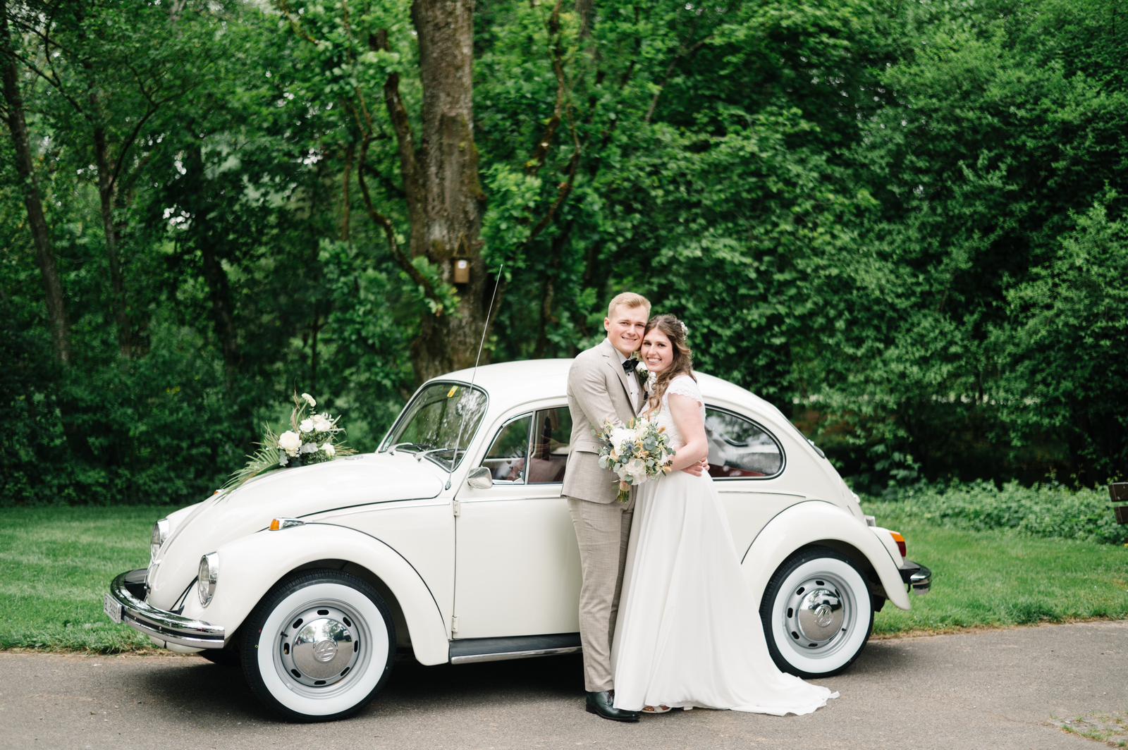 Hochzeitsauto-Vermietung - Farbe: Blau - Liestal - Der Klassiker - VW-Käfer 1967 Palomena und VW-Käfer 1970