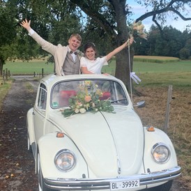 Hochzeitsauto: Für jedes Paar das Richtige  - VW-Käfer 1967 Palomena und VW-Käfer 1970
