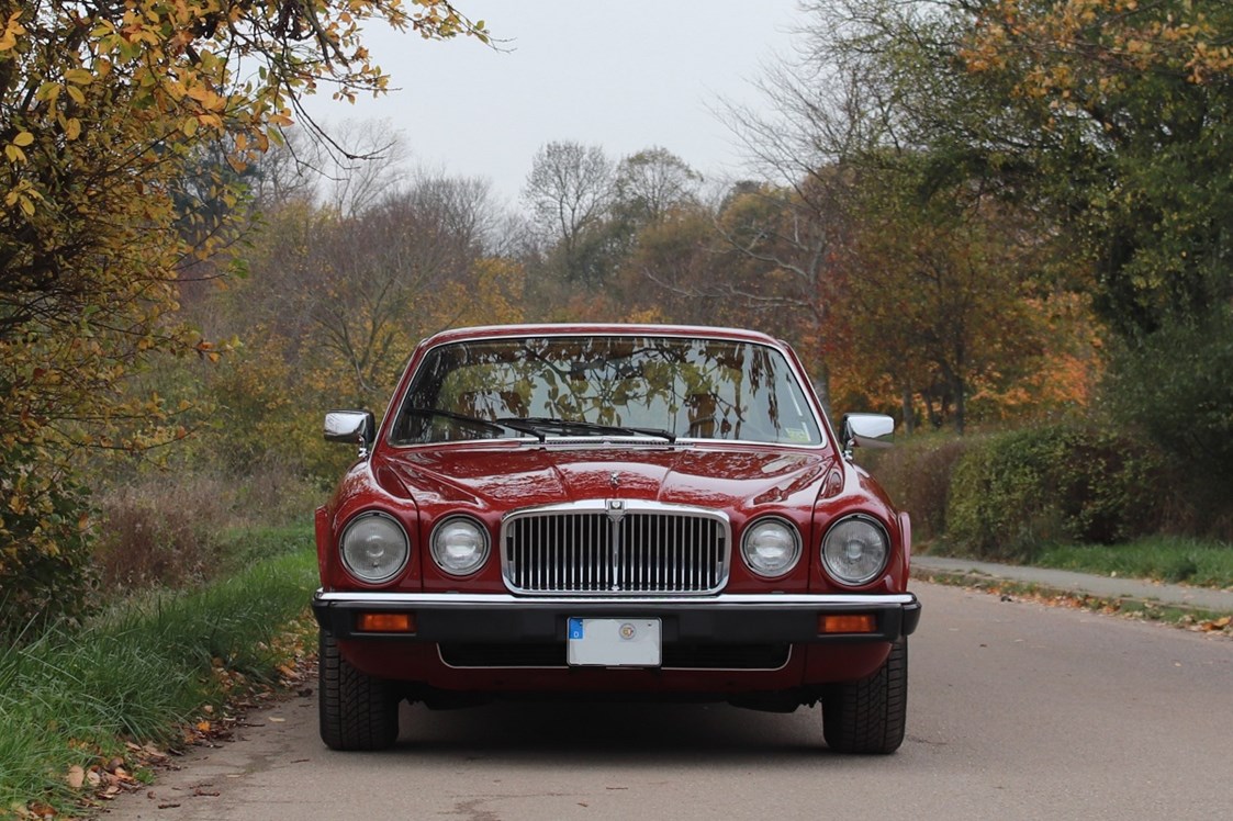 Hochzeitsauto: Jaguar XJ6 Limousine