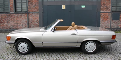 Hochzeitsauto-Vermietung - PLZ 10245 (Deutschland) - 1988er Mercedes 300 SL Leder - rentmyoldie