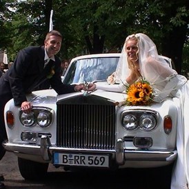 Hochzeitsauto: Markus und Tanja Sy Juni 2001 - Rolls Royce Silver Shadow von RollsRoyce-Vermietung.de