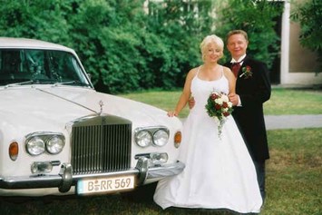 Hochzeitsauto: Hochzeitspaar Althinsson 2006 - Rolls Royce Silver Shadow von RollsRoyce-Vermietung.de