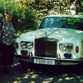 Hochzeitsauto: Geburtstagsgeschenk für Eva Willer 2006 - Rolls Royce Silver Shadow von RollsRoyce-Vermietung.de