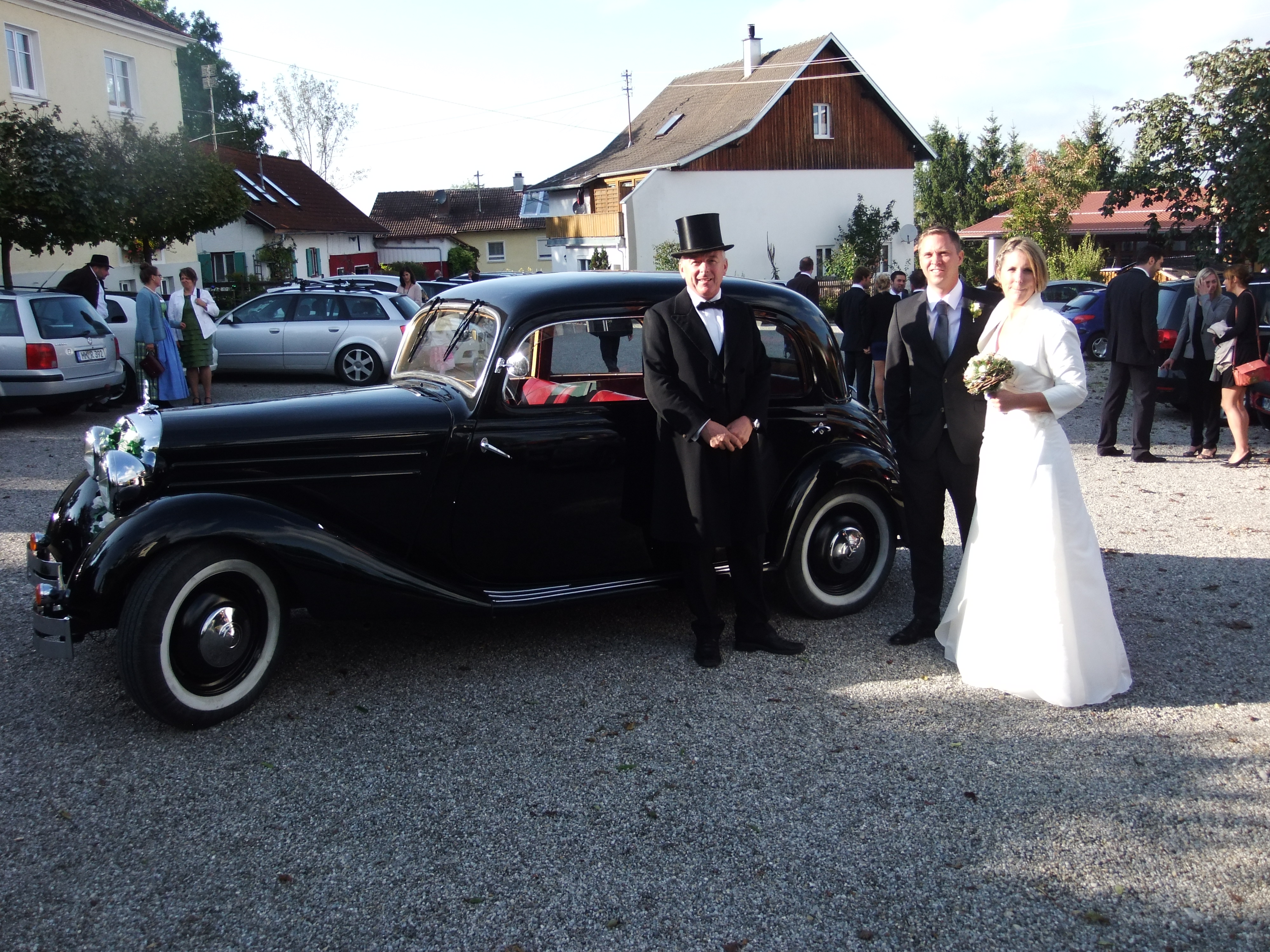 Hochzeitsauto-Vermietung - Art des Fahrzeugs: Oldtimer - Durach - Oldtimer Mercedes 170 D, Baujahr 1950, 4 türig