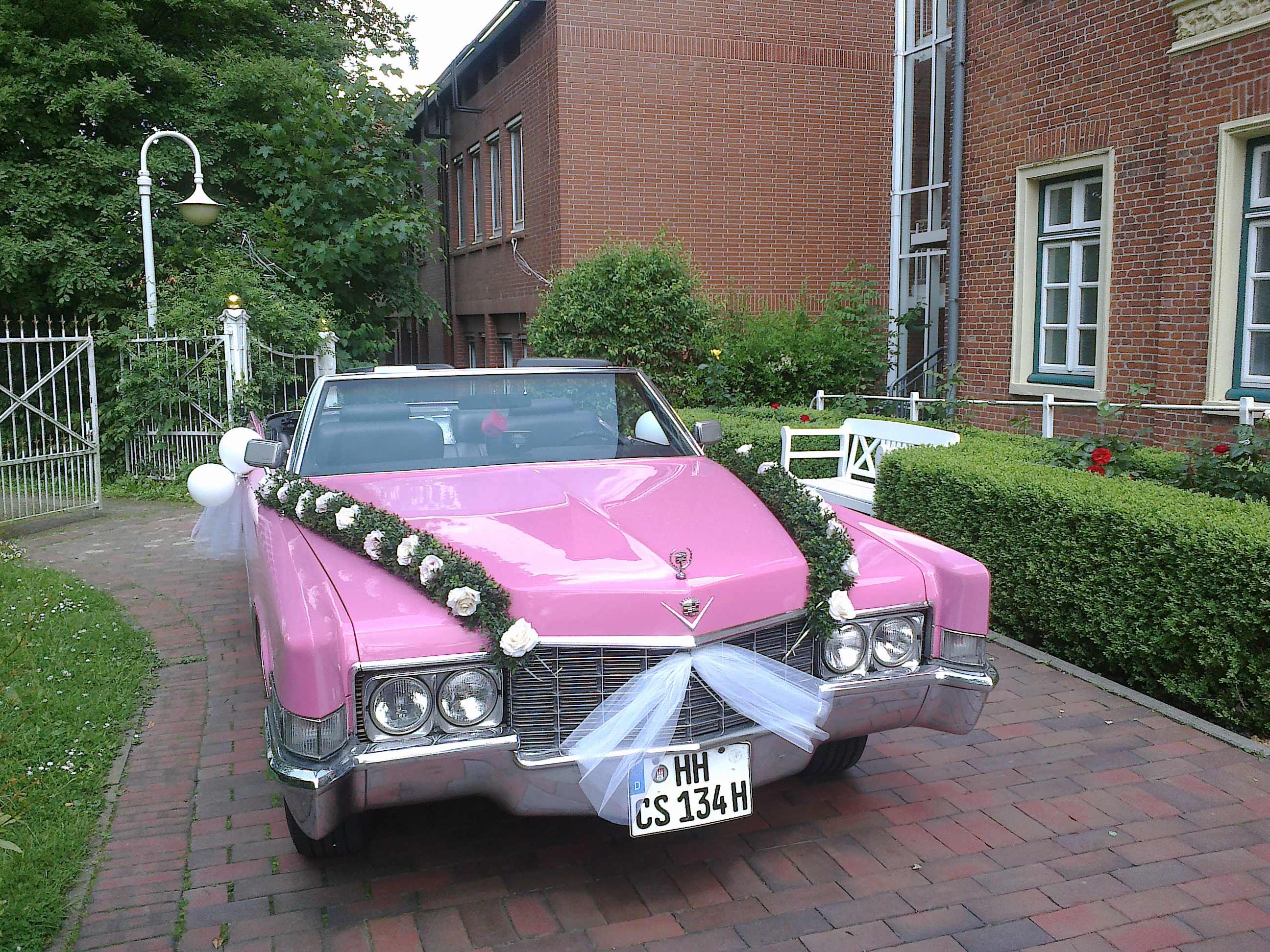 Hochzeitsauto-Vermietung - Trittau - Pink Cadillac Cabrio 1969