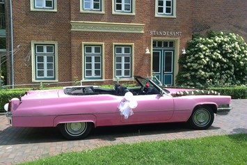 Hochzeitsauto: Pink Cadillac Cabrio 1969