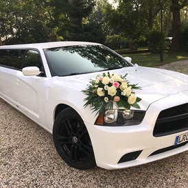 Hochzeitsauto: Stretchlimousine Dodge Charger