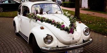 Hochzeitsauto-Vermietung - Farbe: Gelb - VW Käfer 1302 weiss, Cabrio 1303 schwarz, Cabrio 1303 gelb