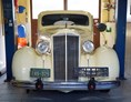 Hochzeitsauto: Packard 120
Bj. 1937
In Restauration. - Oldtimer Shuttle