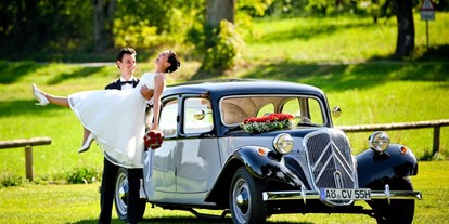 Hochzeitsauto-Vermietung - Tiere erlaubt - Citroen 11CV Familiale - der "Gangster"