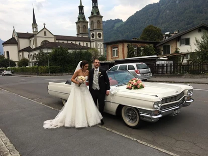 Hochzeitsauto-Vermietung - Farbe: Weiß - Gossau ZH - Hochzeit in Glarus - Oldtimer-Traumfahrt - Cadillac Deville Cabriolet, Jg. 1964