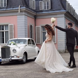 Hochzeitsauto: Weisser Rolls Royce Silver Cloud