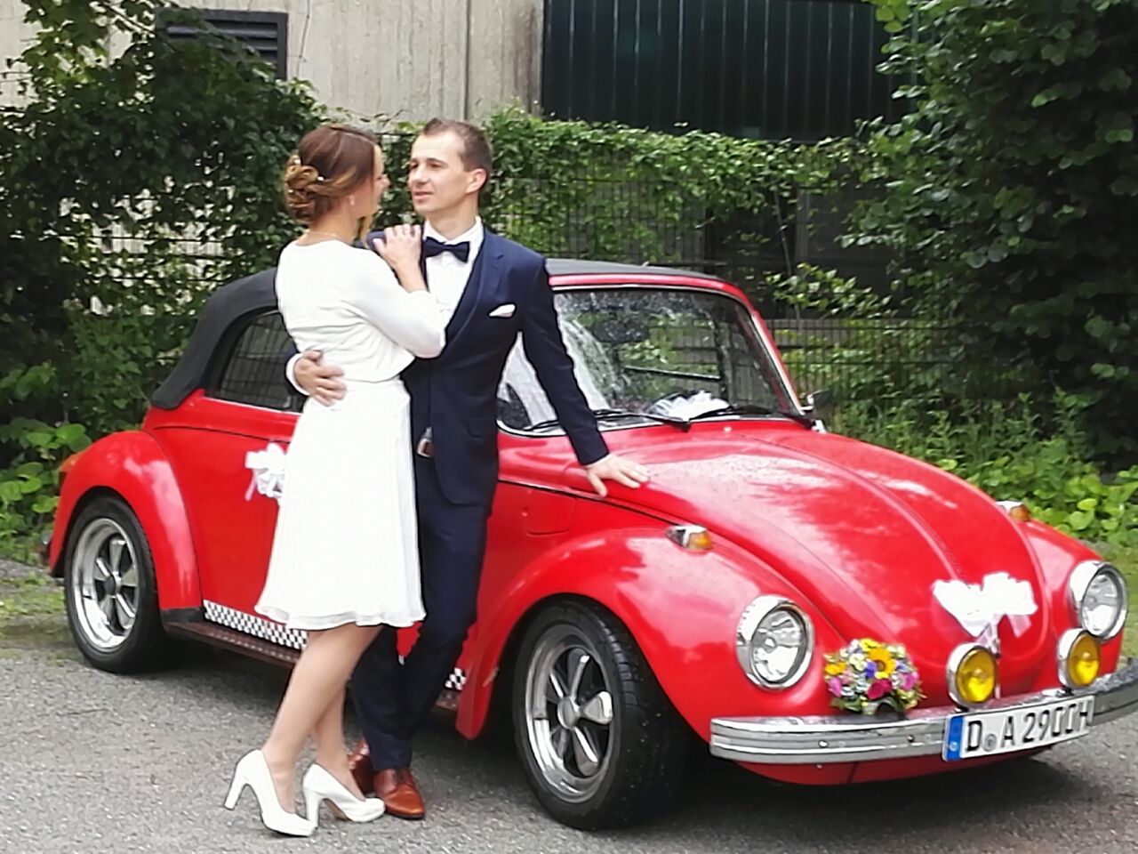Hochzeitsauto-Vermietung - Nordrhein-Westfalen - VW Käfer Cabrio - Hochzeitsauto.NRW
