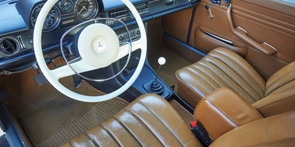 Hochzeitsauto-Vermietung - Mönchengladbach - Mercedes 230 "Strichacht" - Mercedes 230 "Strichacht" & Mercedes 560 SEL (W126)