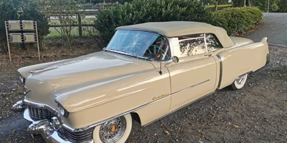 Hochzeitsauto-Vermietung - Chauffeur: nur mit Chauffeur - Gelsenkirchen - Cadillac Eldorado Cabrio 1954