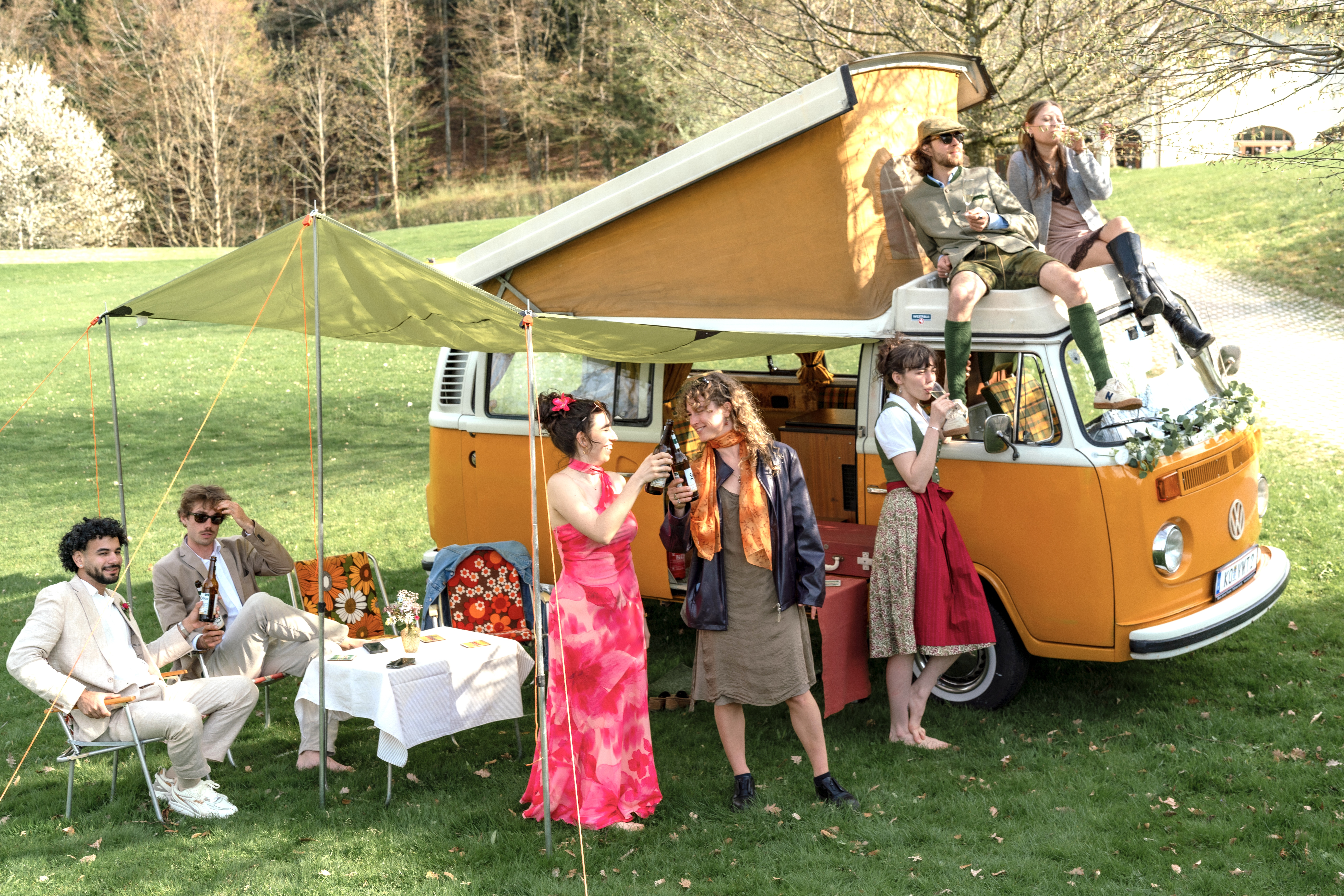 Hochzeitsauto: VW Bus T1 von Book a Bulli.com