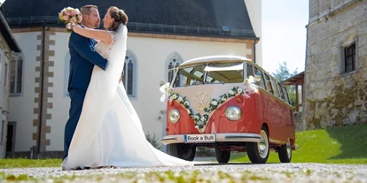 Hochzeitsauto-Vermietung - Einzugsgebiet: national - Wien-Stadt - VW Käfer 1949 Brezelkäfer von Book a Bulli.com