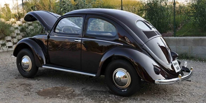 Hochzeitsauto-Vermietung - Einzugsgebiet: national - Wien-Stadt - VW Käfer 1949 Brezelkäfer von Book a Bulli.com